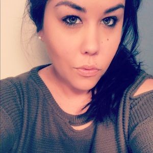 Meet your Posher, Victoria